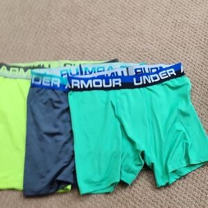 Under Armour Boxer Briefs Green and Gray Performance Fit